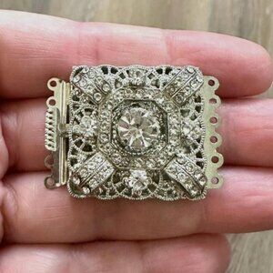 1pc Vintage Art Deco Crystal and Silvertone Clasp with 6 Holes - 35x25mm